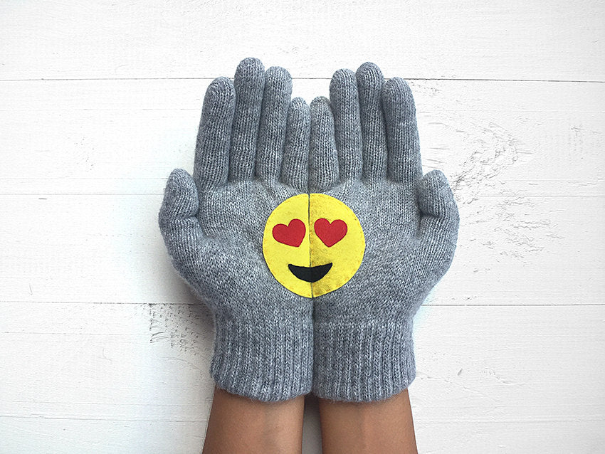 Emoji Gloves / Heart Eyes