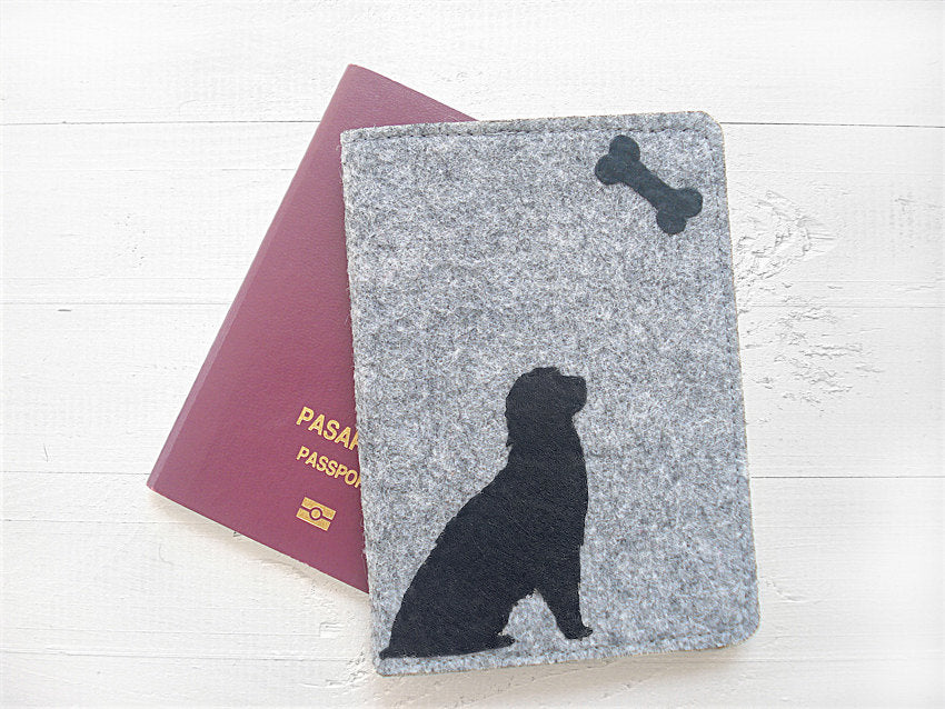 Passport Cover / Dog & Bone
