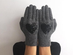 Heart Gloves / Grey / Black Sequin