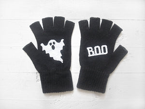 Boo Gloves