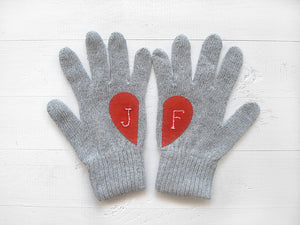 Monogram Gloves / Gray